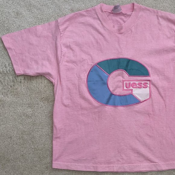 Vintage Guess pink t-shirt - Picture 2 of 8